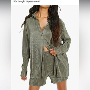 Green 2 piece matching set